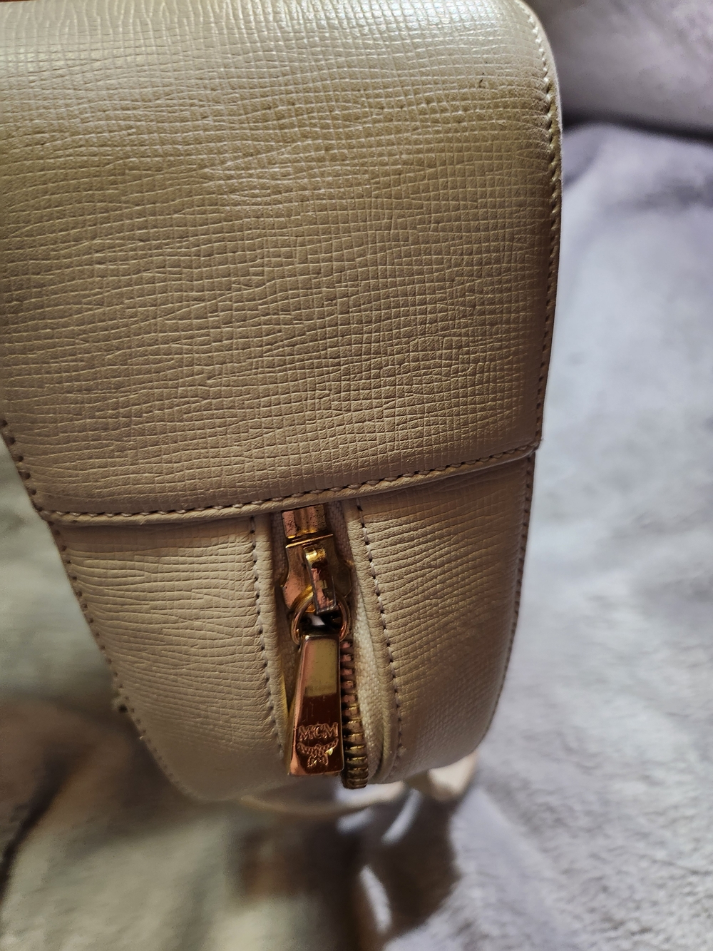 MCM White Saffiano Leather Tote Bag with Gold Hardware, EUC - Picture 6 of 12